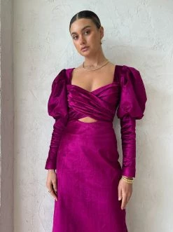 Alemais Rosario Midi Puff Sleeve Dress In Fushia -Coco & Lola SHOP Alemais Lowres August 15 4474aee0 0ff5 4962 b035 37dc4ea047c7 600x