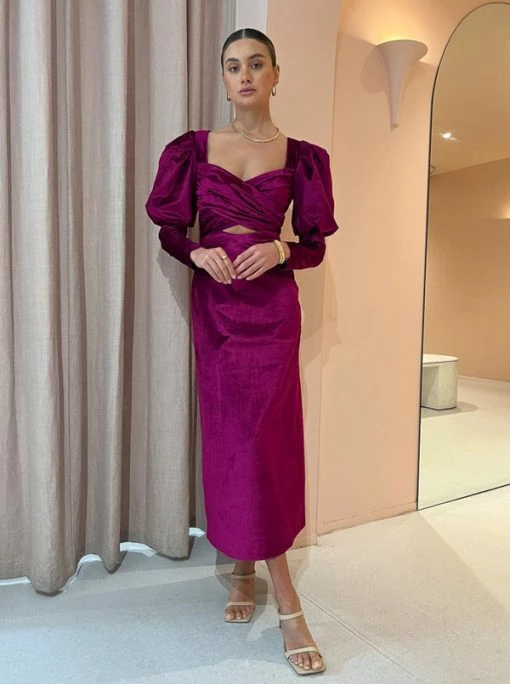 Alemais Rosario Midi Puff Sleeve Dress In Fushia 5 Alemais Rosario Midi Puff Sleeve Dress In Fushia -Coco & Lola SHOP Alemais Lowres August 2 7cd5ff65 64e4 4939 9447 2488c6549037 600x