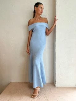 Anna Quan Neve Dress In Powder -Coco & Lola SHOP AnnaQuan Lowres 18 2f1a957d ebae 4806 80b3 aa29090a8e7c 600x