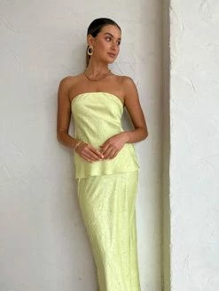 Bec & Bridge Lani Maxi Skirt In Lime -Coco & Lola SHOP Bec And Bridge Low Res 108 3f166fc7 a36e 4e3a 97a0 932884e133c1 600x
