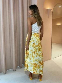 Camilla And Marc Samba Skirt In Print -Coco & Lola SHOP Camilla And Marc Low Res 219 600x