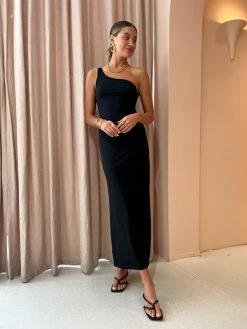 Camilla And Marc Luciano Maxi Dress In Black -Coco & Lola SHOP Camilla and Marc Low Res 83 952d0a45 fa1a 441c 8bb7 2d9e115ecd9a 600x