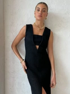 Camilla And Marc Adrien Dress In Black -Coco & Lola SHOP CamillaandMarc lowres 32 600x