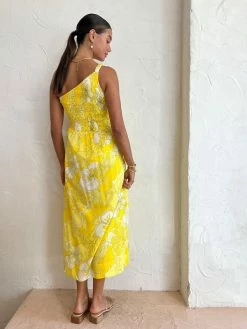 Faithfull The Brand Khalani Midi Dress In La Frana Floral Print -Coco & Lola SHOP Faithfullthebrand Lowres 11 02b4a419 6e9d 4c04 b69e 5b2edebf4cee 600x