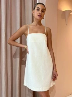 Friends With Frank The Mila Dress In Ivory Linen -Coco & Lola SHOP Friends With Frank Low Res 26 600x