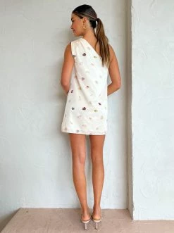 Gyre Claire Mini Dress In Shell -Coco & Lola SHOP Gyre Low Res 42 600x