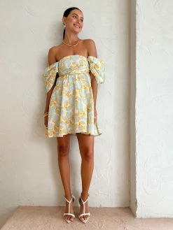 Issy Teacups Dress In Pearl 11 Issy Teacups Dress In Pearl -Coco & Lola SHOP Issy Lowres 122 600x