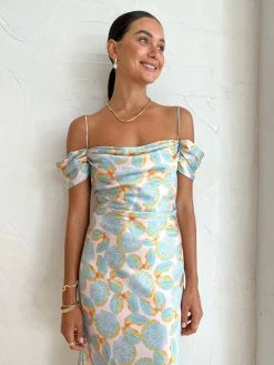 Issy Daphne Dress In Pearl 12 Issy Daphne Dress In Pearl -Coco & Lola SHOP Issy Lowres 142 83d4aafd c626 4daa 93d6 b10c0e77347f 600x