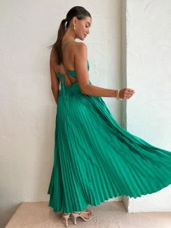 Issy Orla Dress In Jade -Coco & Lola SHOP Issy Lowres 57 39412181 0157 4b33 9a7a 6df94aa24c75 600x