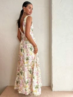 Issy Blue Skies Dress In Spring -Coco & Lola SHOP Issy Lowres 97 40ffd9cb f955 4513 976d 1a0a5edcff20 600x