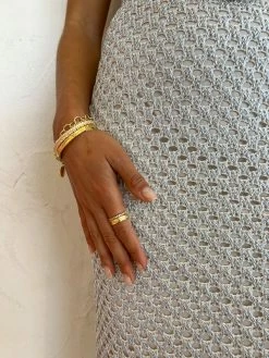 Manning Cartell Soiree Pencil Skirt In Silver 13 Manning Cartell Soiree Pencil Skirt In Silver -Coco & Lola SHOP ManningCartell Lowres 7 4ad57f07 2d0c 4dd0 aa2f 4102b74b5a20 600x