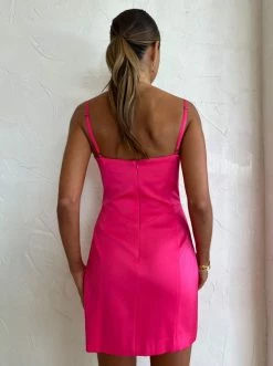 Manning Cartell Electric Feels Mini Dress In Hyper Pink -Coco & Lola SHOP Manning Cartell Low Res 15 29367278 ad84 4324 b4ee b5c6bd97e25f 600x