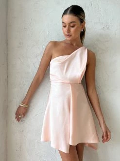 One Fell Swoop Margo Mini Dress In Cantaloupe -Coco & Lola SHOP OneFellSwoop Lowres August 138 600x