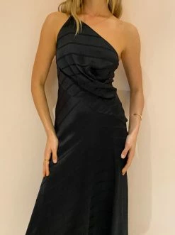 One Fell Swoop Diety Dress In Raven -Coco & Lola SHOP OneFellSwoop Lowres May 100 600x