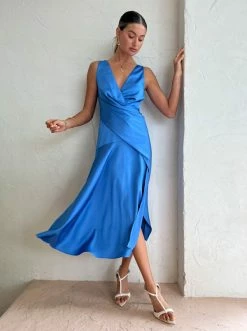 One Fell Swoop Alegra Midi In Ultramarine -Coco & Lola SHOP One Fell Swoop Low Res 103 6d2bb69c 8b9b 4d87 8b1f 1fc634bb8f87 600x