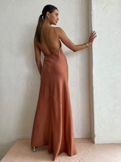 One Fell Swoop Capricorn Dress In Chestnut -Coco & Lola SHOP One Fell Swoop Low Res 161 6df93b48 350c 4bc1 9db9 e84852341174 600x