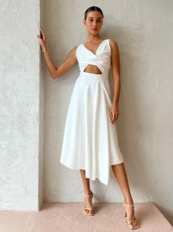 One Fell Swoop Marni Dress In Pulsar White -Coco & Lola SHOP One Fell Swoop Low Res 50 600x