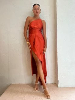 One Fell Swoop Paris Dress In Burnt Orange -Coco & Lola SHOP One Fell Swoop Low Res Eden 135 600x