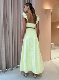 Sir Francesca Shirred Crop In Butter -Coco & Lola SHOP SIR Low Res 125 24110f57 d886 473c 9a87 f2d11082bd77 600x