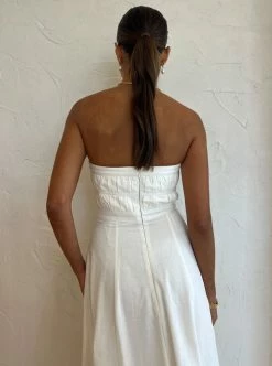 Shona Joy Akua Strapless Bustier Midi Dress In Coconut -Coco & Lola SHOP ShonaJoy Lowres 178 30b58ef5 dc0b 4bd1 985c 3d8e17c0a827 600x