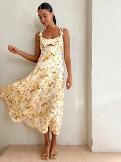 Significant Other Maia Maxi Dress In Golden Blossom -Coco & Lola SHOP Signifcantother Lowres 9 600x
