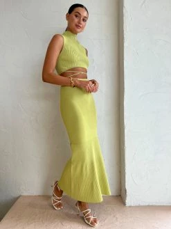 Significant Other Skye Skirt In Avocado -Coco & Lola SHOP SignificantOther Lowres 10 56265888 0765 42c8 af1c e2bb99137af1 600x