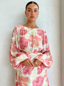 Significant Other Naomi Maxi Dress In Watercolour Floral -Coco & Lola SHOP SignificantOther Lowres 32 1613a628 9a2b 41c7 abbd 30fbd3a18d29 600x