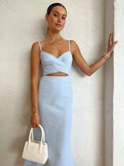 Significant Other Frankie Midi Dress In Cornflower -Coco & Lola SHOP Significant Other Low Res 158 1ff769c5 c884 43dd ac25 d8dc110403d5 600x