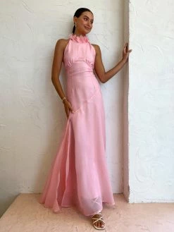 Sonya Noelle Gown In Dusty Rose -Coco & Lola SHOP Sonya Lowres 26 869483a5 c6c2 467e bd19 df06bab7bd88 600x