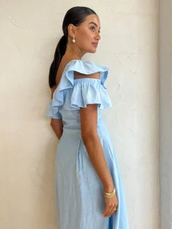 Sovere Promise Midi Dress In Sky Blue -Coco & Lola SHOP Soverestudio Lowres 46 08d7cb2b e04e 4877 affa c0bebc536f00 600x