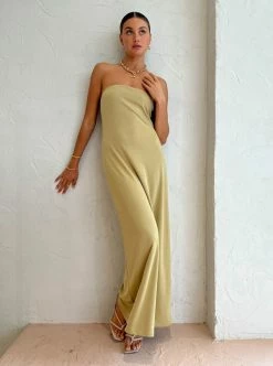 Third Form Strapless Maxi Dress In Khaki -Coco & Lola SHOP Third Form Low Res 16 b1886eee be0e 4985 a1d0 681ae4710d08 600x